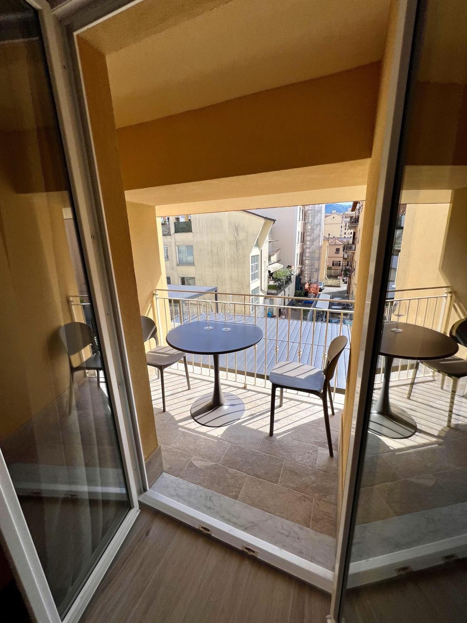 Cinque Terre Hub Suite Art La Spezia Eksteriør bilde